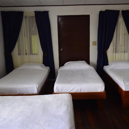 Hotel Sierpe River- Oleaje Sereno Bagian luar foto
