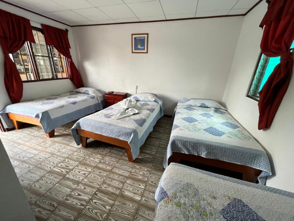Hotel Sierpe River- Oleaje Sereno Bagian luar foto