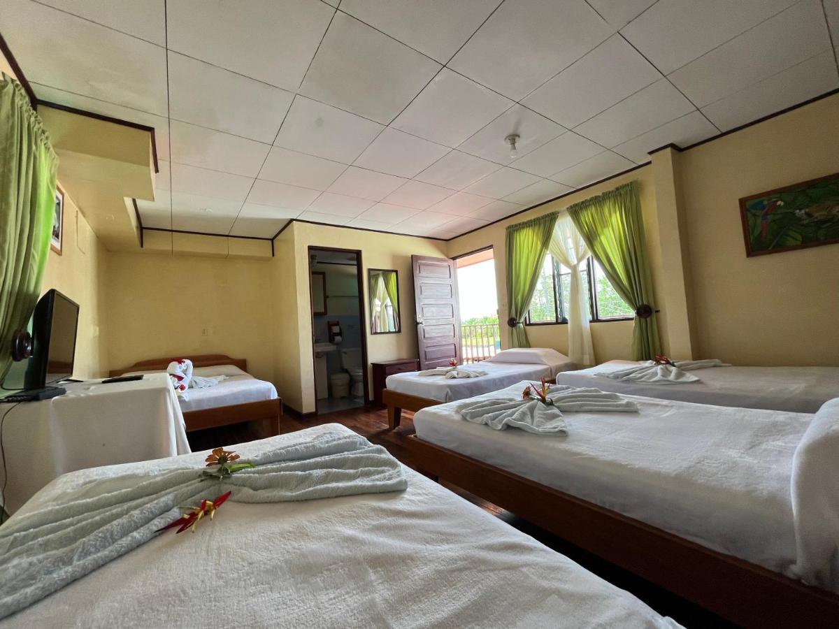 Hotel Sierpe River- Oleaje Sereno Bagian luar foto