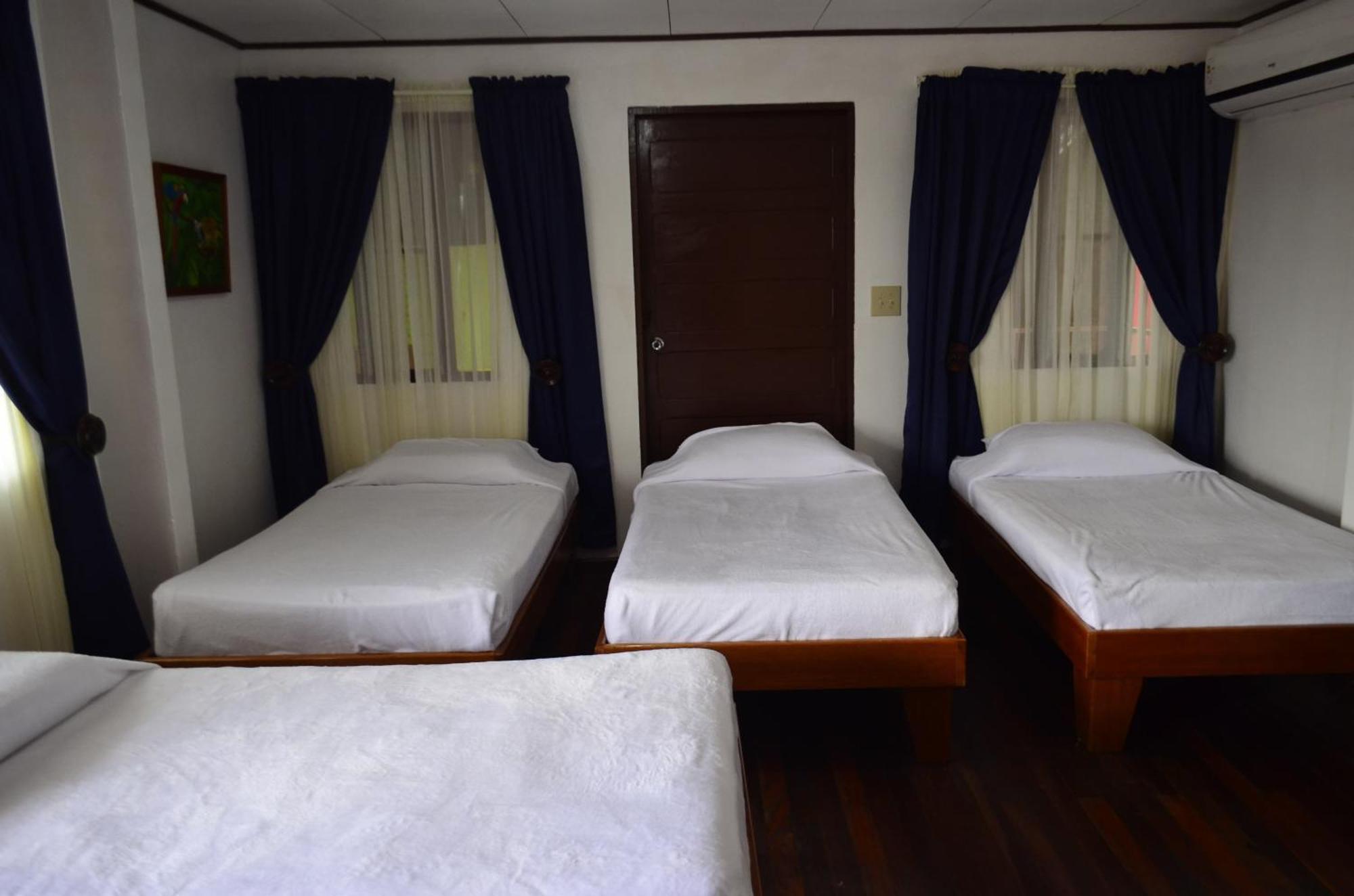 Hotel Sierpe River- Oleaje Sereno Bagian luar foto